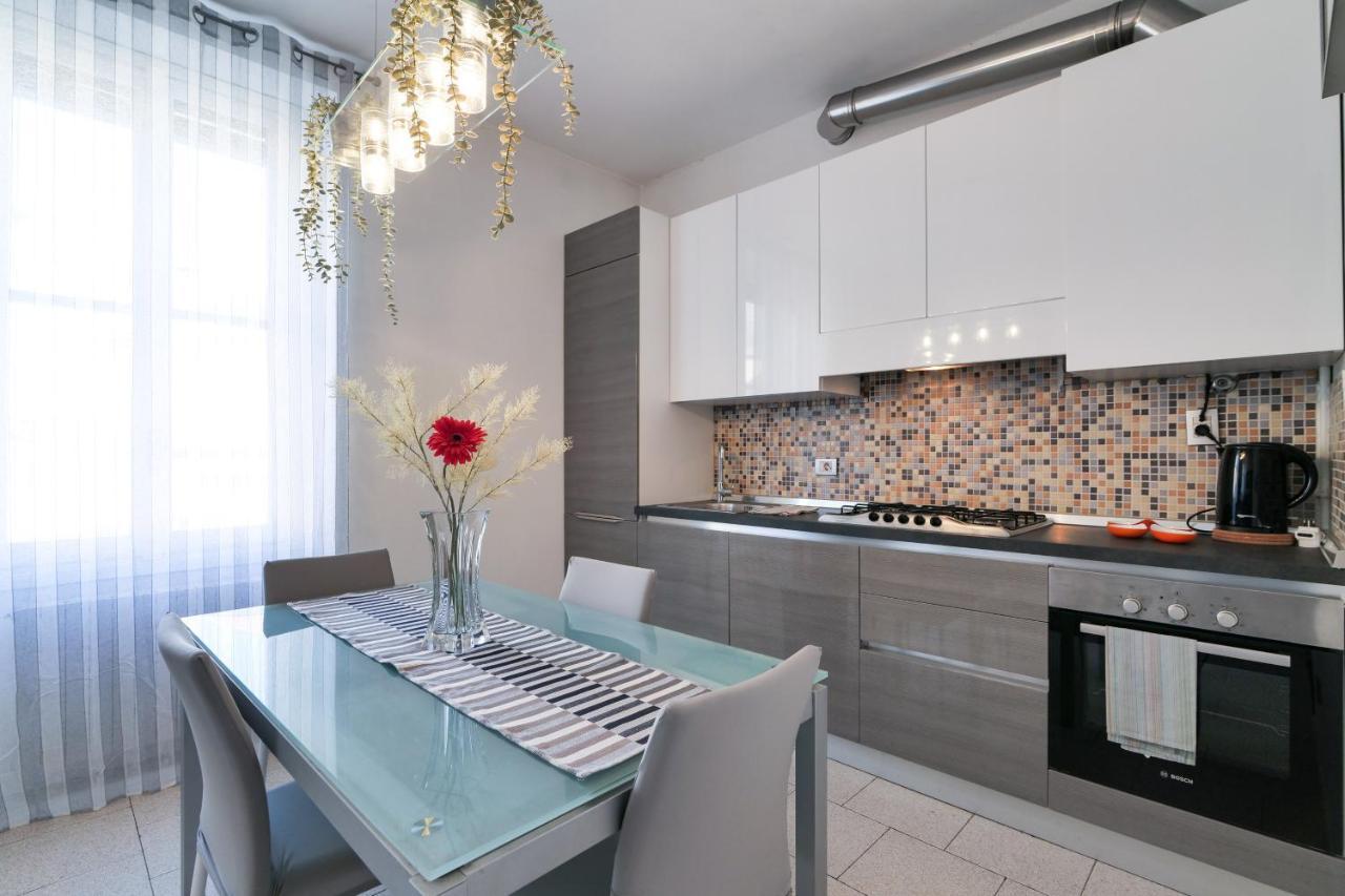 Primopiano - Battaglia A Apartment Милано Екстериор снимка